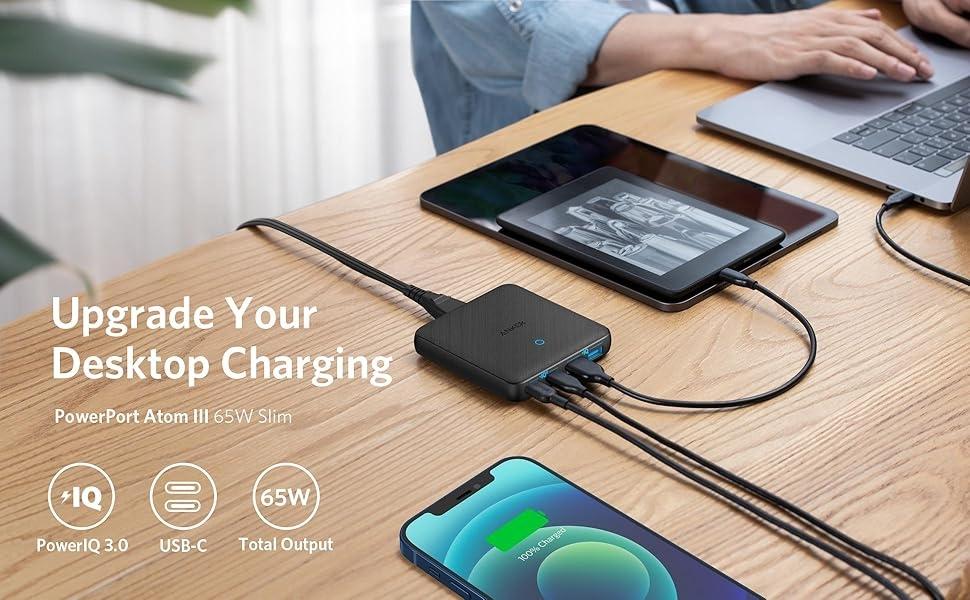 Anker PowerPort Atom III Slim vegglader, Dobbel USB-C-porter og Dobbel USB-A-porter (65W Maks), PIQ 3.0, GaN-materiale.