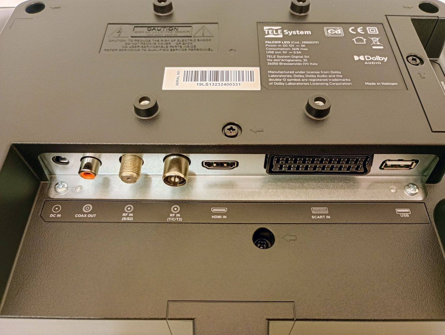 Full HD TV 19 tommer 12V DC 100-240V for båt, campingvogn, bobil DVB-T2 DVB-S2 VESA 100x100 PALCO 19LS13