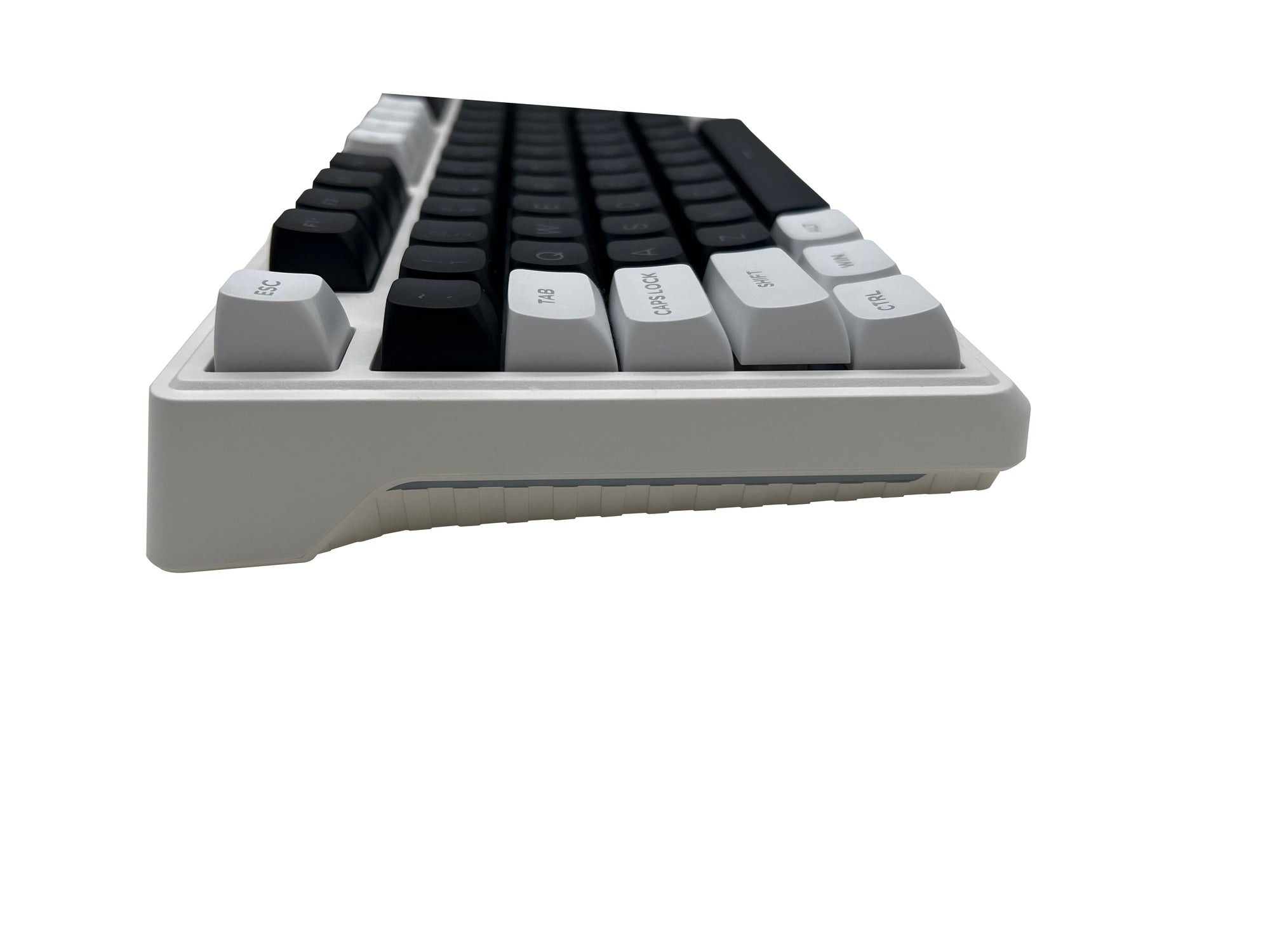NÖRDIC Mekanisk tastatur med volumhjul, Bluetooth/kablet, US-layout