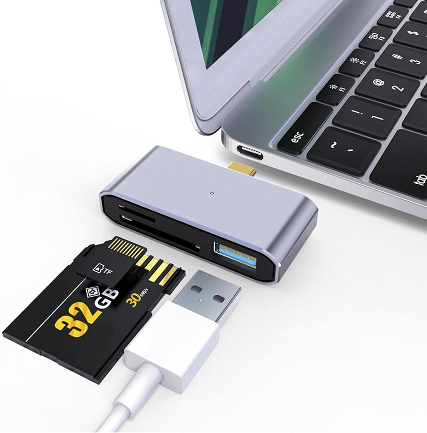 NÖRDIC USB-C Kortleser 2 Spor SD og MicroSD UHS-I + USB-A 3.1