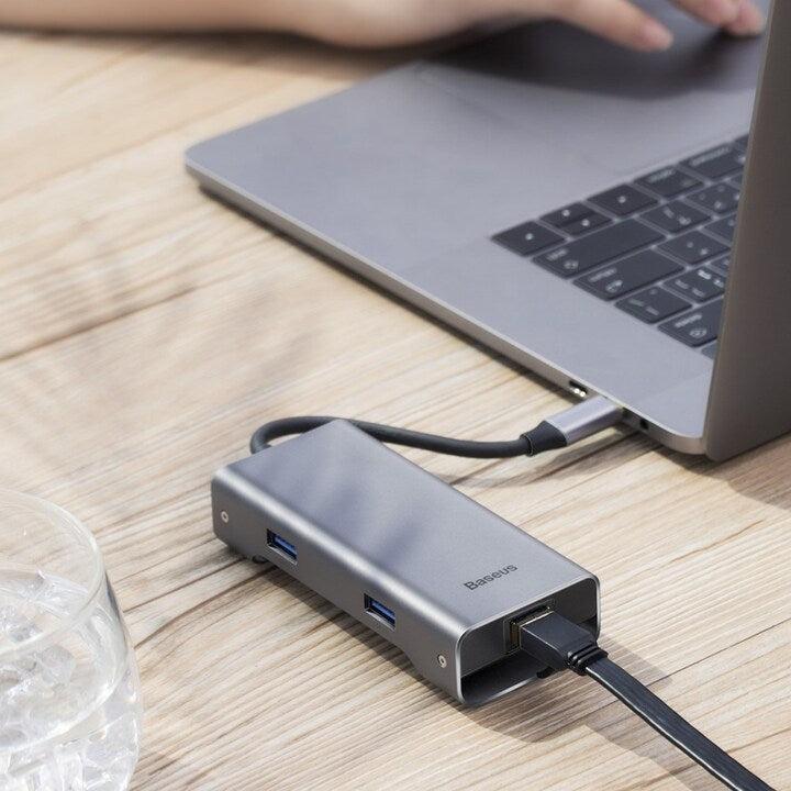 NÖRDIC 1 til 7 USB C Aluminium Docking Station 1xhdmi 4K 30Hz 1xrj45 Giga Ethernet 2xUSB 3.1 5GBP 1X USB C PD87W 1XSD / TF Kortleser Sølv