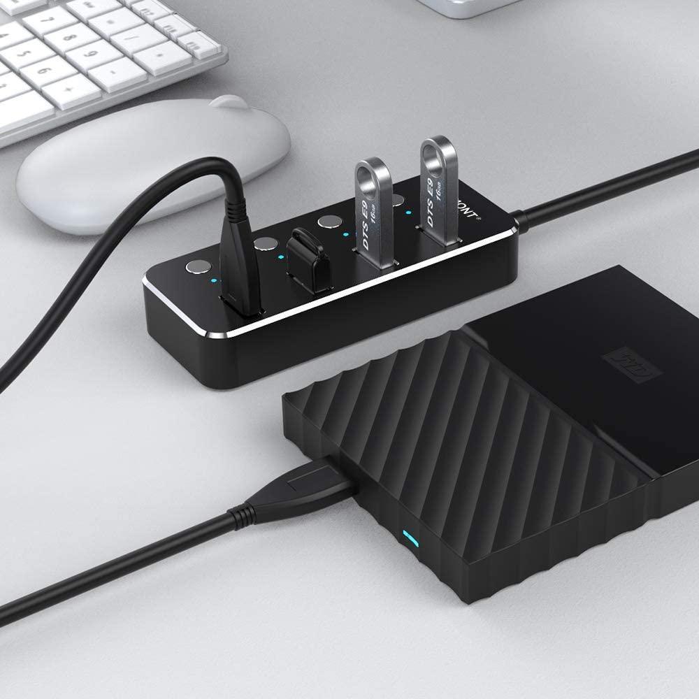 NÖRDIC drevet 4-ports hub USB-C 3.0 5Gbps med individuell bryter 25 cm kabel aluminium svart med strømforsyning